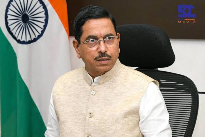 Pralhad Joshi Given Additional Charge of Union Education Ministry After Dharmendra Pradhan's Resignation Pralhad Joshi Education Minister
